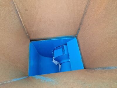 1 x 2006 RHF Electric Fan Unit - 4