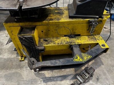 Pneumatic Tyre Changing Machine  - 7