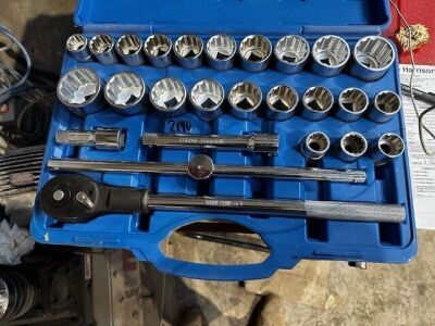 3/4” Socket and Ratchet Set