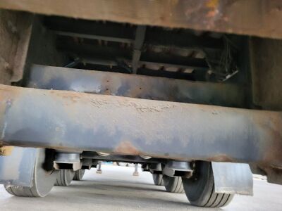 2010 Montracon Triaxle Curtainside Trailer - 8