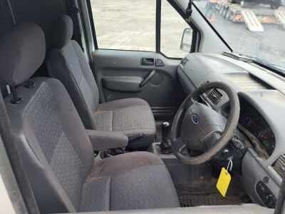 2006 Ford Transit Connect Van - 5
