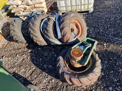 6 x Moffett Forklift Rims & Tyres - 2