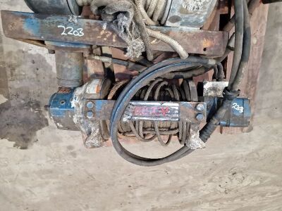 4 x Winches - 5