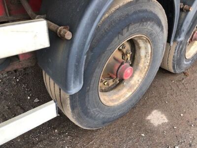 70,000 Litre Bulk Fuel Tank c/w 1996 York Triaxle Flat Trailer - 5