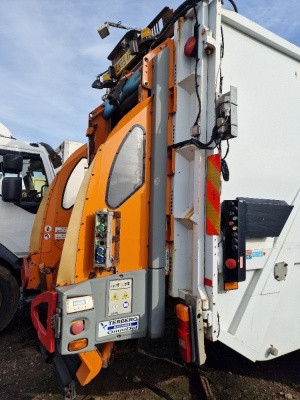 2009 Mercedes Econic 2629 6x4 Refuse Rigid - 10