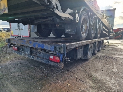 2015 Lawrence David Triaxle Stepframe Flat Trailer - 7