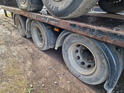 2015 Lawrence David Triaxle Stepframe Flat Trailer - 9