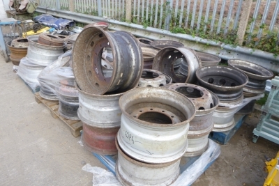 6 Pallets of Wheel Rims - 3