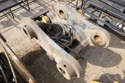 Hydraulic Geith Quick Hitch - 4