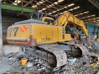 Komatsu PC210LC Excavator