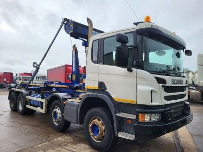 2015 Scania P370 8x4 Hookloader 