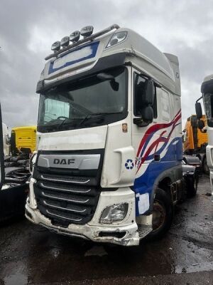 2020 DAF XF530 6x2 Mini Midlift Tractor Unit