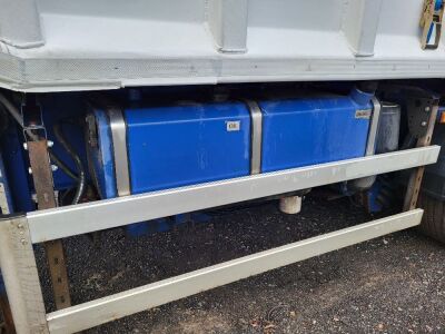 2017 Dennison Triaxle Bulk Blowing Tipper Trailer - 5