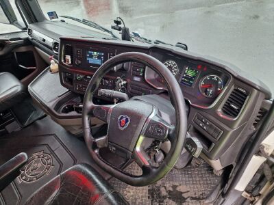 2017 Scania S450 6x2 Midlift Tractor Unit - 12