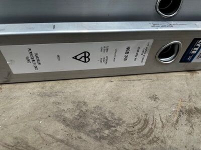 New & Unused Lyte 14 Tread Triple Extension Ladders and Stabiliser Bar 9.6 Max  - 3
