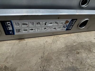 New & Unused Lyte 14 Tread Triple Extension Ladders and Stabiliser Bar 9.6 Max  - 4