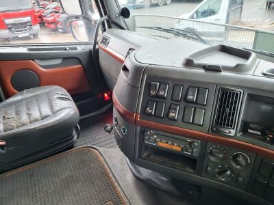 2008 Volvo FH16 660 6x4 150ton Double Drive Tractor Unit - 7