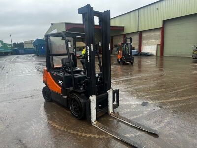 2010 Doosan D30S-5 Diesel Forklift - 2