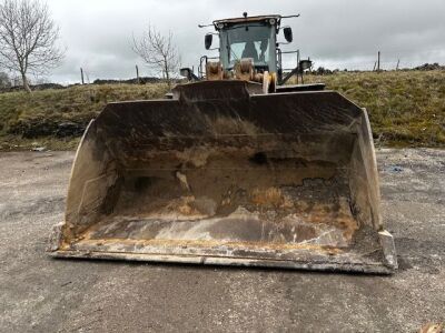 2019 CAT 982M Loading Shovel - 2