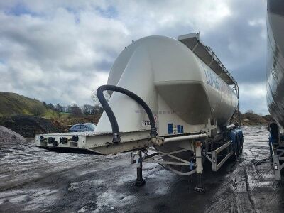 2016 Feldbinder 40³ Triaxle 2 Pot Powder Tank Trailer