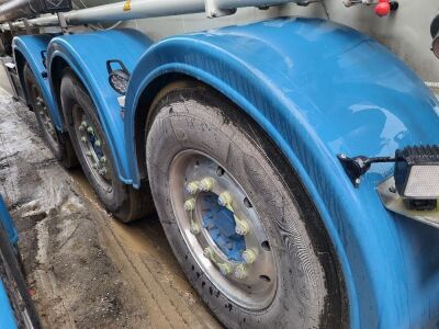 2022 Feldbinder 40³ Triaxle 2 Pot Powder Tank Trailer - 7