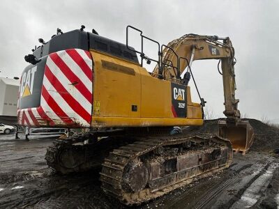 2020 CAT 352F Tracked Excavator - 3