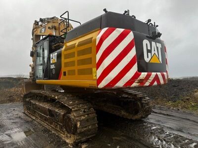 2020 CAT 352F Tracked Excavator - 4