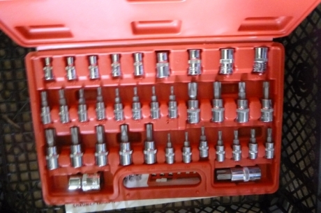 Neilson Socket Set