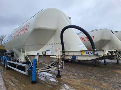 2012 Feldbinder 50³ Triaxle 3 Pot Powder Tank Tanker