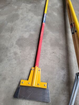 New Heavy Duty Floor Scraper