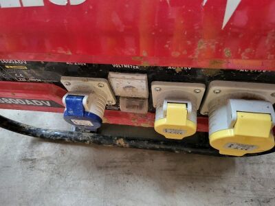 Clarke 110v + 240v Generator - 4