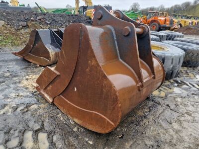 1750mm Digging Bucket - 8