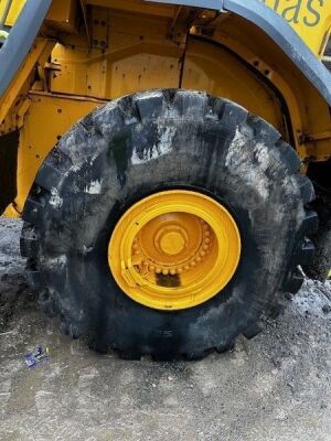 2021 Volvo L260H Loading Shovel - 13