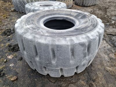 Bridgestone 33/65 R29 Earth Mover Tyre - 4