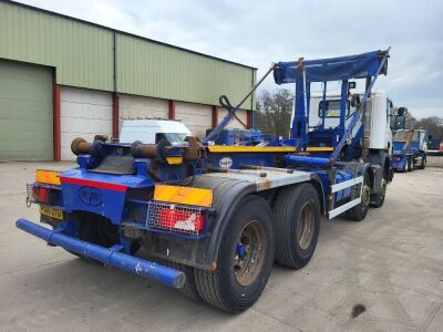 2015 Scania P370 8x4 Hook Loader - 4