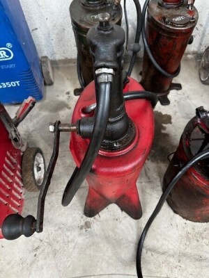 Oil Dispenser