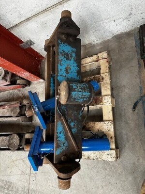 Sliding Pit Jack - 2
