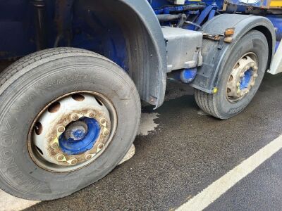 2015 Scania P370 8x4 Hookloader - 9