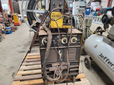 SureWeld Cubo 300 Mig Welder - 4