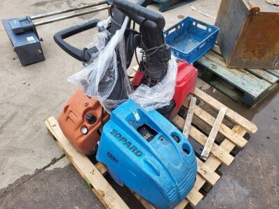 3x Pressure Washers