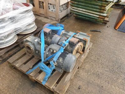 2 x Trommel Motors + Gearboxes