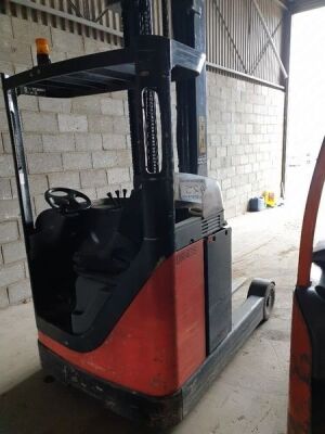 1994 Linde R20 Electric Reach Truck - 4