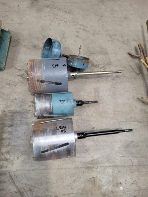 3 x Core Drill Bits, 2x Hole Saws