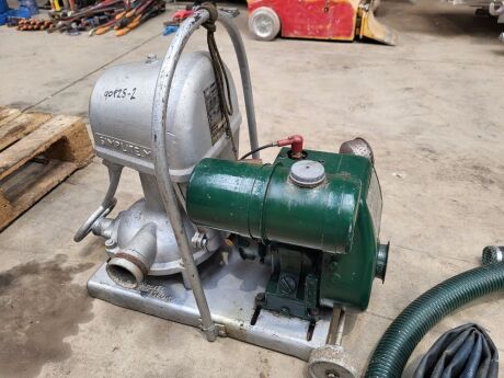 Simplite Water Pump & Pipes 