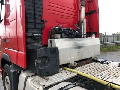 2013 Volvo FH500 6x2 Midlift Tractor Unit - 7