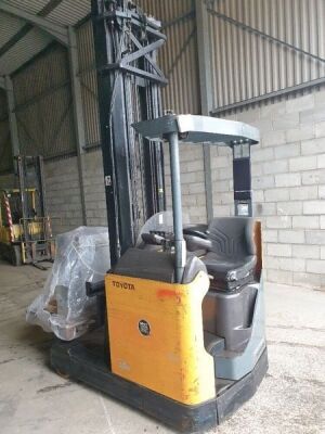 2002 Toyota 7FE8E16-3 Electric Reach Truck - 4