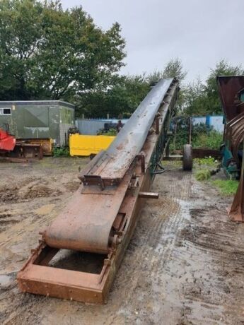 Single Axle Conveyor