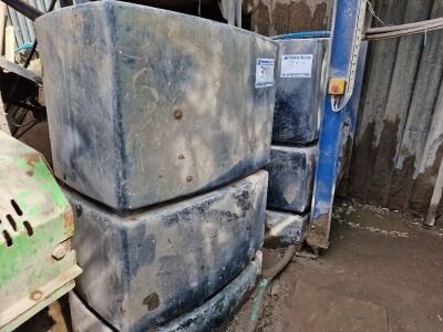 Dust Suppression Pump c/w Pressure Washer Lance & Water Tanks - 3