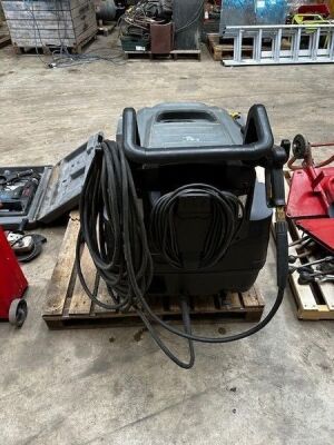 2014 Karcher IPX5 Pressure Washer - 5