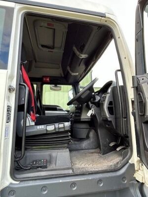 2016 MAN TGX 26.440 6x2 Midlift Tractor Unit - 16